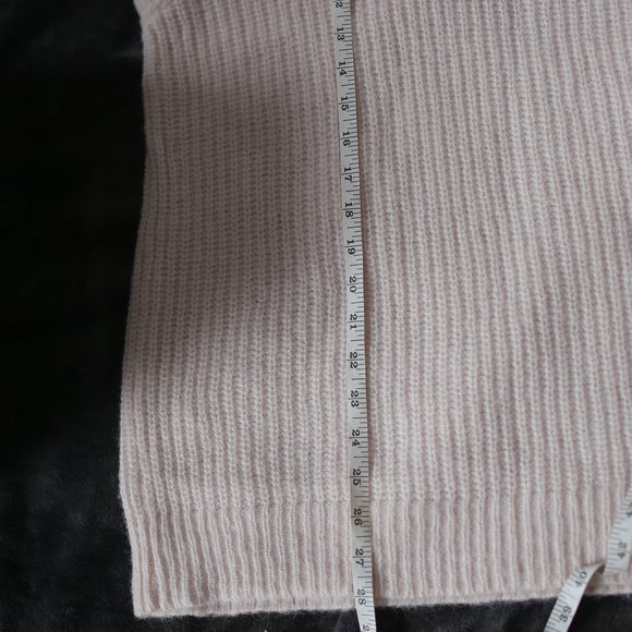 NWT OVERSIZED KNIT WOOL CONTENT DUSTY PINK BEIGE VEST. - Picture 13 of 13